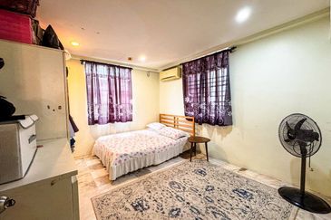 Pangsapuri Sri Pelangi