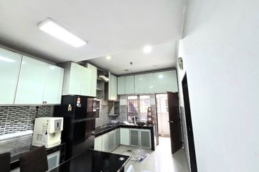 Seksyen 32, Shah Alam