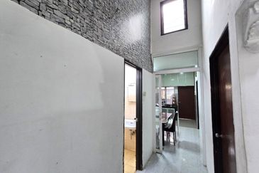 Seksyen 32, Shah Alam