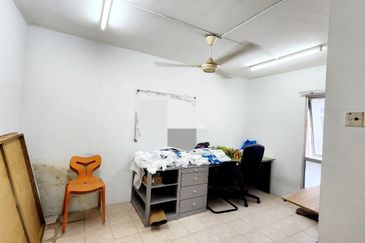 Pusat Komersial Seksyen 7