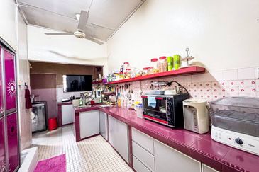 Taman Kinrara Seksyen 1