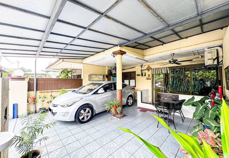 Taman Kinrara Seksyen 1