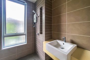 Arahsia Residences, Tropicana Aman