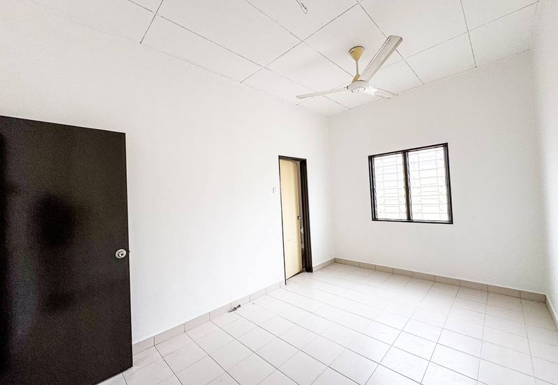 Kota Puteri, Batu Arang