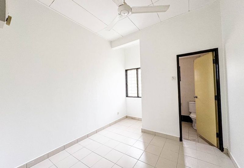 Kota Puteri, Batu Arang