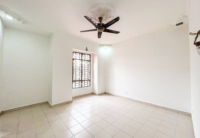 Kota Puteri, Batu Arang