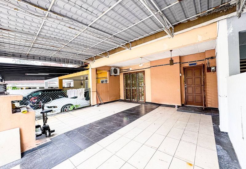 Kota Puteri, Batu Arang