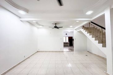 Kota Puteri, Batu Arang