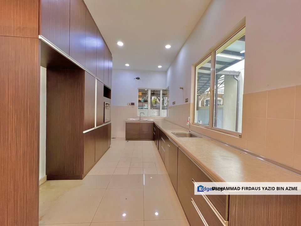 3 Storey Garden Bungalow Kemuning Residence, Kemuning Utama, Selangor, Shah Alam