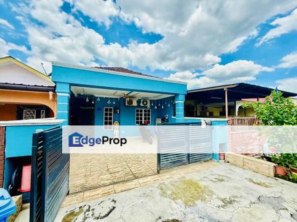 EXTENDED RENOVATED | 1.5 Storey Terrace Seksyen 17 Shah Alam, Selangor, Shah Alam