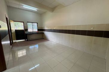 Seksyen 30, Shah Alam