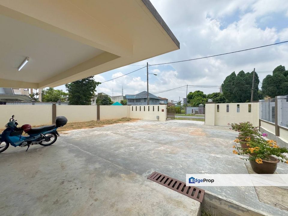 HUGE LAND + FREEHOLD | Single Storey Bungalow Jalan Dato Amar Klang, Selangor, Klang