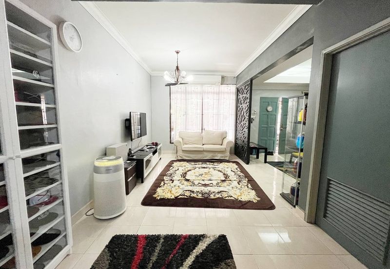 Seksyen 33, Shah Alam