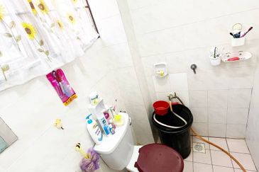 Seksyen 33, Shah Alam