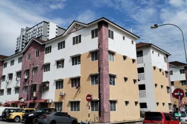 Pangsapuri Arista @ Bandar Parklands