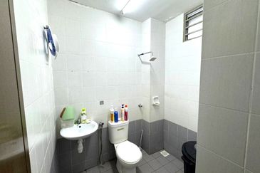 Seksyen 32, Shah Alam