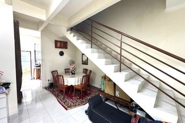 Seksyen 32, Shah Alam