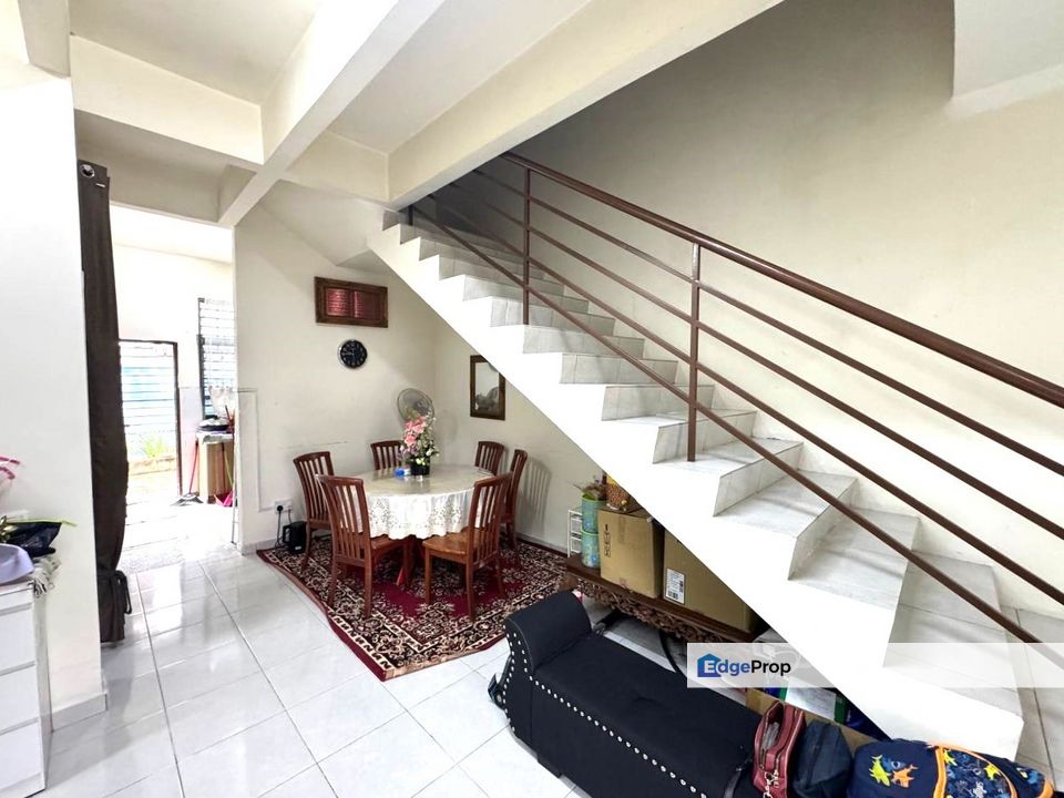 WELL MAINTAIN | Double Storey Terrace Taman Aleesya Jln Sg. long Seksyen 32,Shah Alam, Selangor, Shah Alam