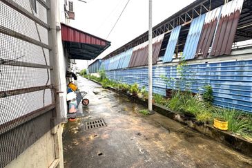 Seksyen 32, Shah Alam