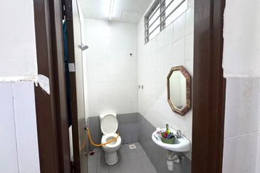 Seksyen 32, Shah Alam