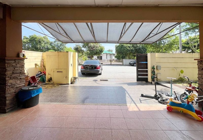 Taman Subang Pelangi