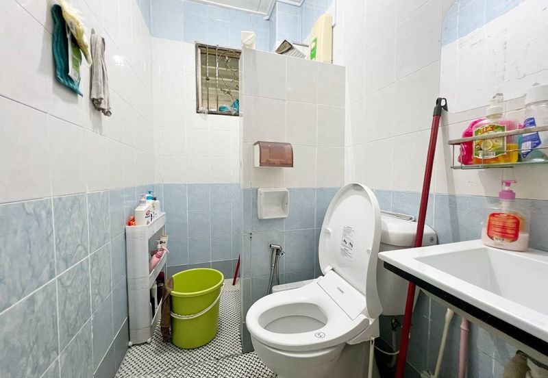 Taman Subang Pelangi