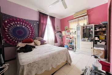 Taman Subang Pelangi