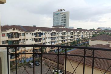 Perdana Apartment