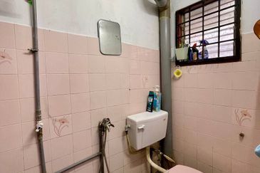 Seksyen 18, Shah Alam