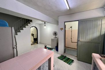 Seksyen 18, Shah Alam