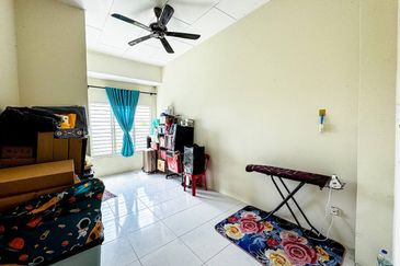 Seksyen 32, Shah Alam