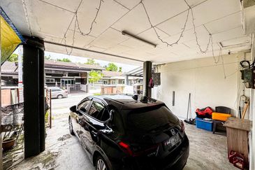 Seksyen 32, Shah Alam