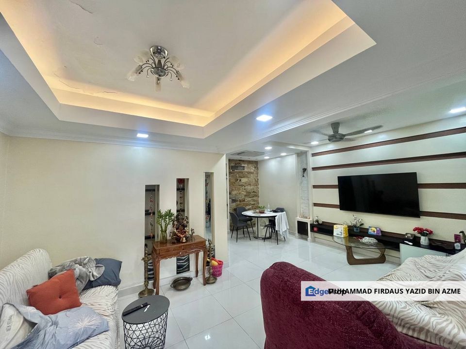 NON BUMI LOT | RENOVATED | Double Storey Terrace Alam Indah Seksyen 33 Shah Alam, Selangor, Shah Alam