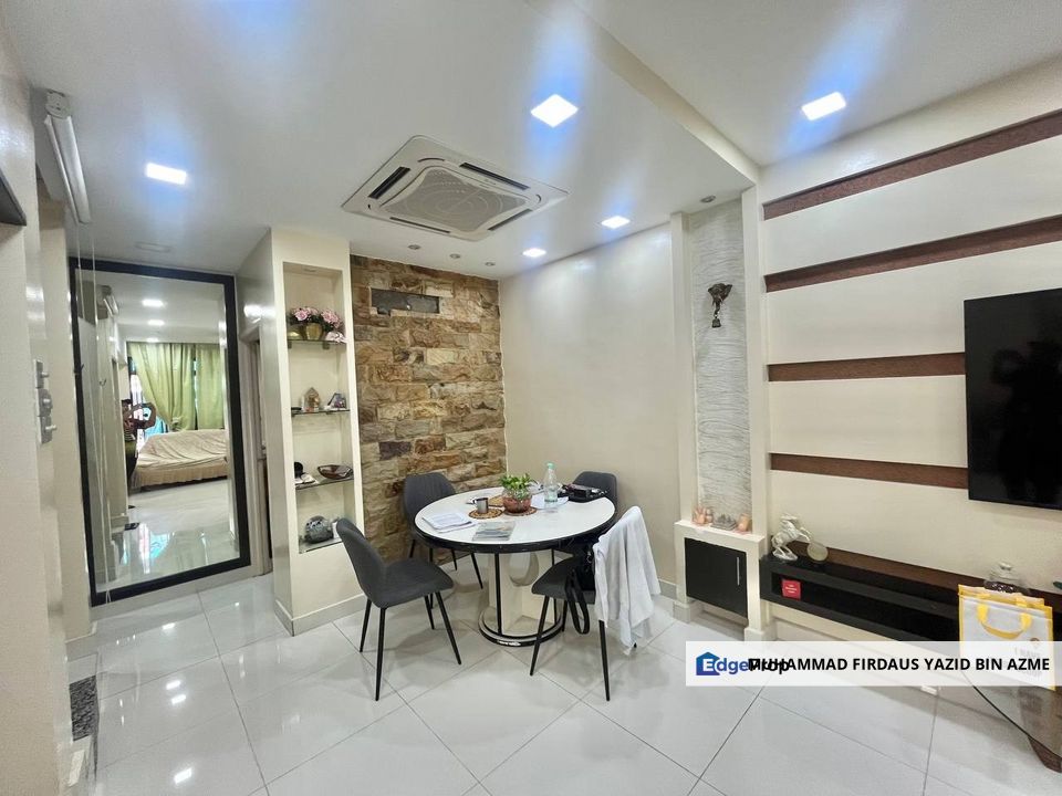 NON BUMI LOT | RENOVATED | Double Storey Terrace Alam Indah Seksyen 33 Shah Alam, Selangor, Shah Alam