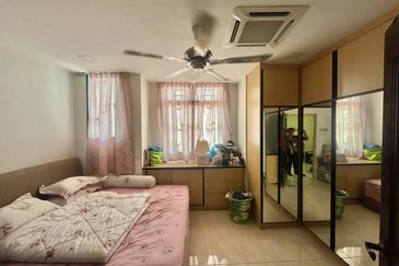 Seksyen 33, Shah Alam