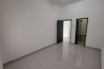 Pulau Indah ( Pulau Lumut )