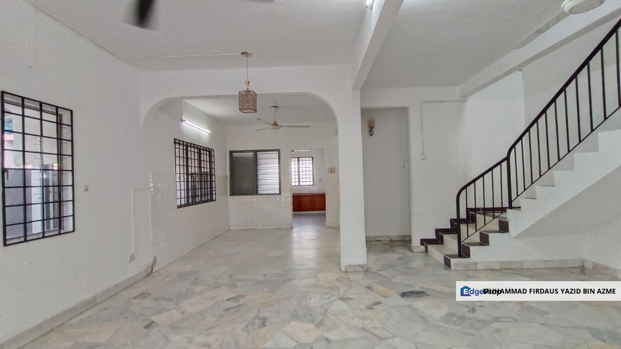END LOT EXTENDED | Double Storey Terrace Sri Damak Taman Sri Andalas Klang, Selangor, Klang