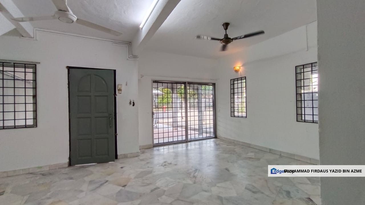 END LOT EXTENDED | Double Storey Terrace Sri Damak Taman Sri Andalas Klang, Selangor, Klang