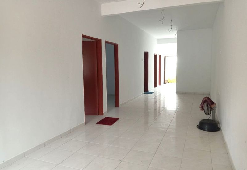 FACING PLAYGROUND | Single Storey Terrace Taman Seri Bahagia Teluk Intan