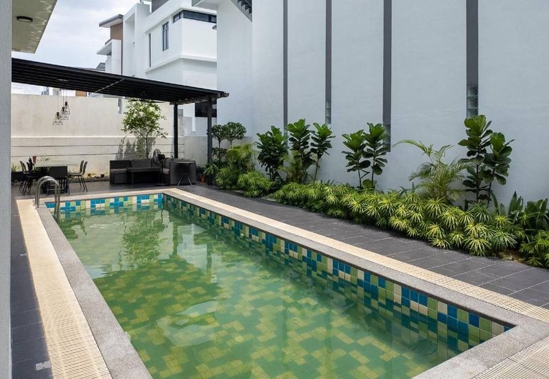 Casa Sutra, Alam Nusantara