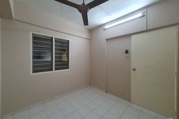 Pangsapuri Suria Avenue