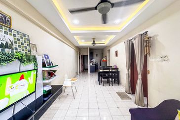 Sri Gotong Apartment