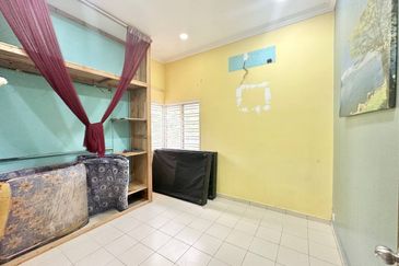 Pulau Indah ( Pulau Lumut )