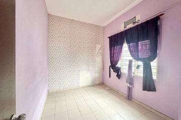 Pulau Indah ( Pulau Lumut )