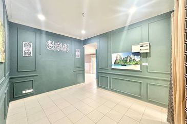 Pulau Indah ( Pulau Lumut )