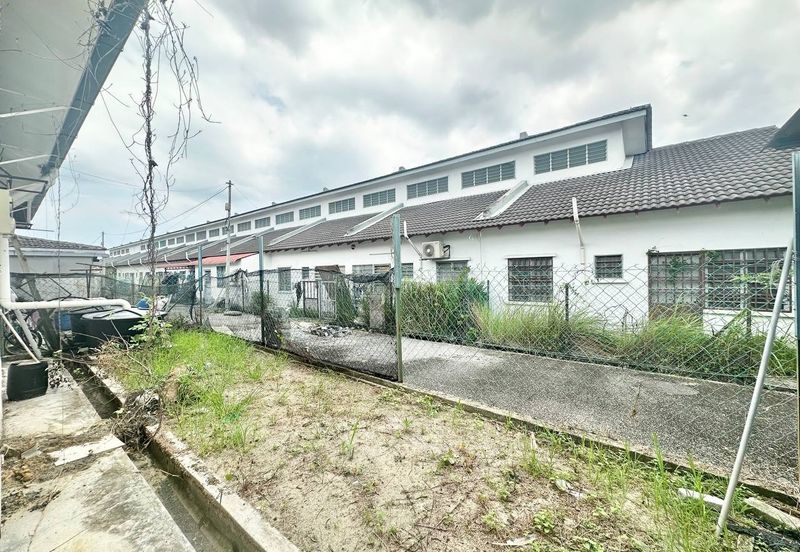 Pulau Indah ( Pulau Lumut )