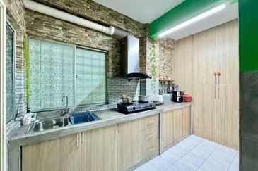 Amazing Height Apartment