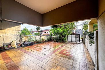 FREEHOLD | Double Storey Superlink Jalan Keriang Klang