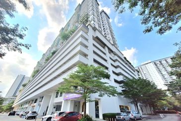 Alam Sanjung Serviced Apartment