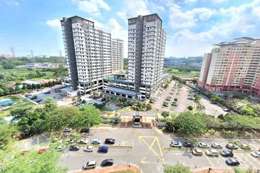 Alam Sanjung Serviced Apartment